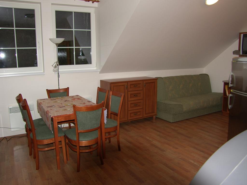 Horske Apartmany Jeseniky Mala Moravka Bilik gambar